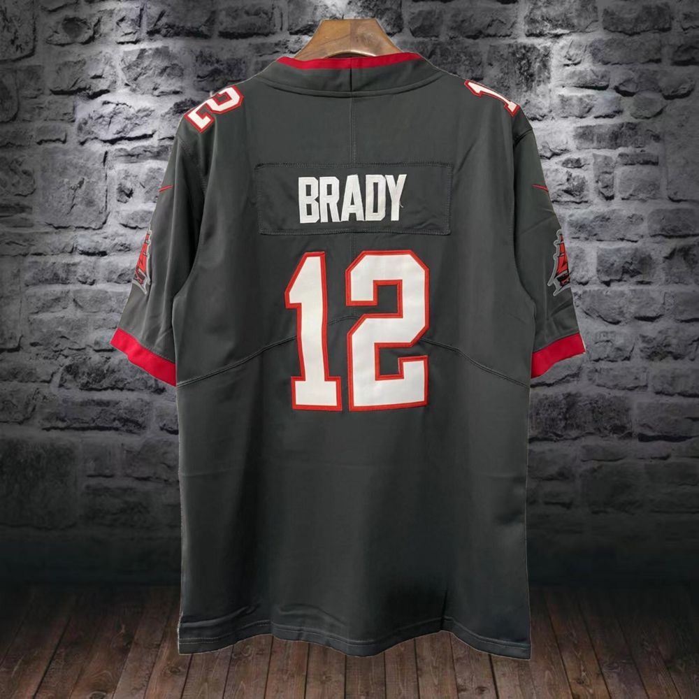 חולצת NFL של טום בריידי במדי טמפה ביי באקנירס