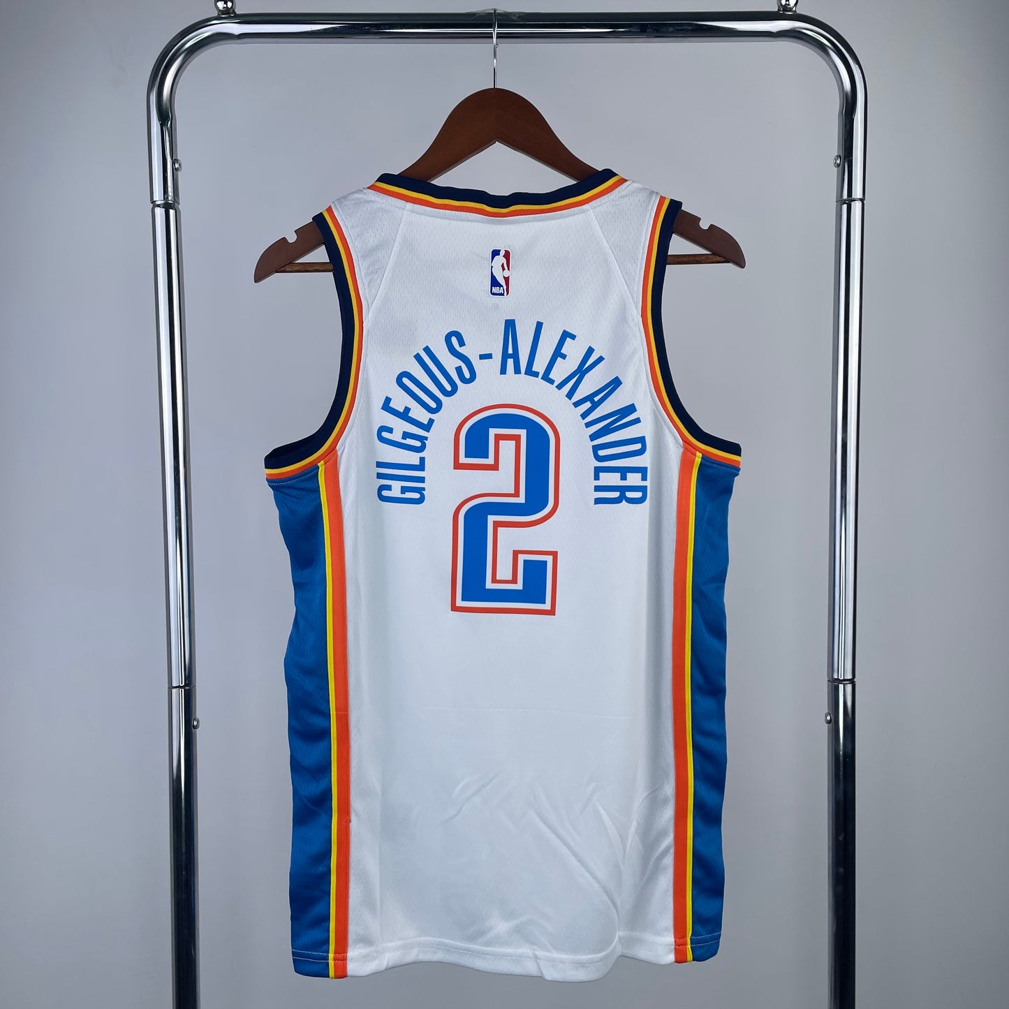 גופיית NBA שיי גילג'ס-אלכסנדר לבנה אוקלהומה סיטי ת'אנדר