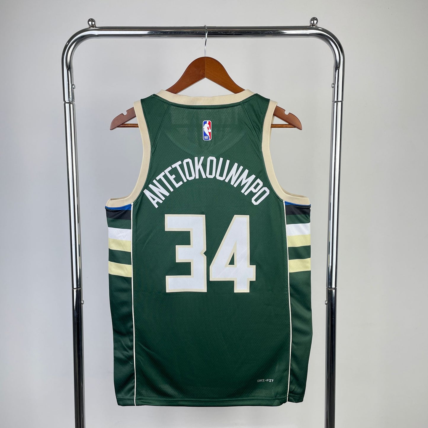 גופיית NBA יאניס אדטוקומבו ירוקה במילווקי באקס