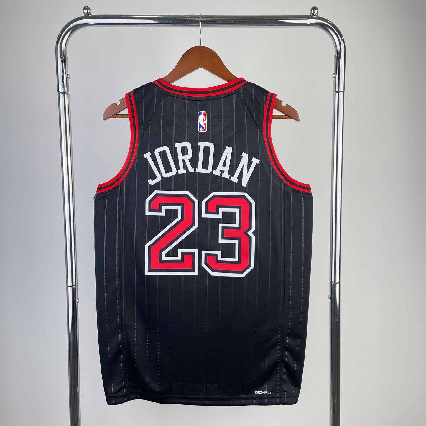 גופיית NBA מייקל ג׳ורדן שחורה בשיקגו בולס