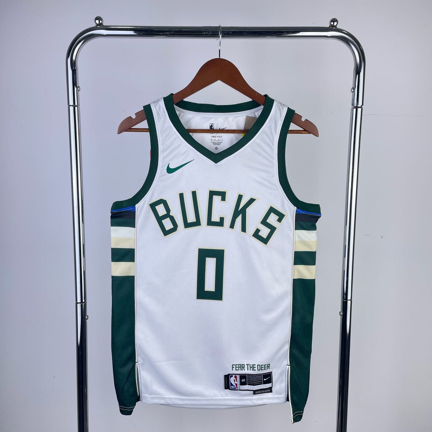 גופיית NBA דמיאן לילארד לבנה במילווקי באקס